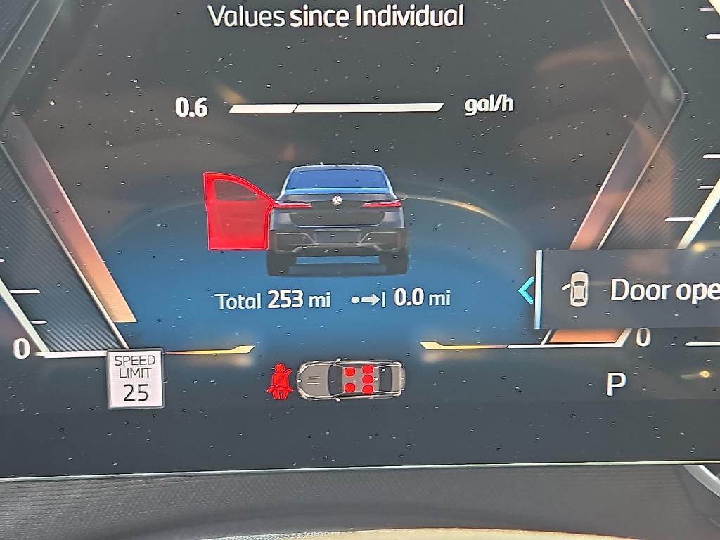 new 2025 BMW 760 car, priced at $127,100