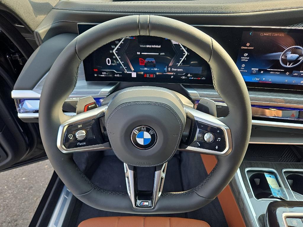 new 2025 BMW 760 car, priced at $127,100