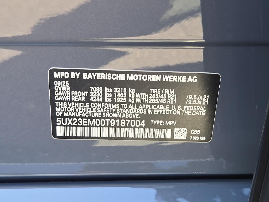 new 2026 BMW X7 car, priced at $96,180