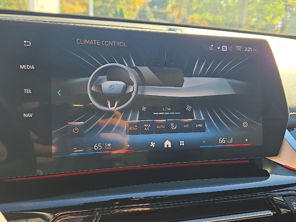 used 2025 BMW X1 car, priced at $40,550