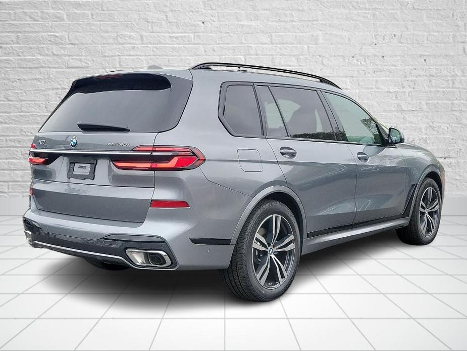 new 2025 BMW X7 car, priced at $90,575