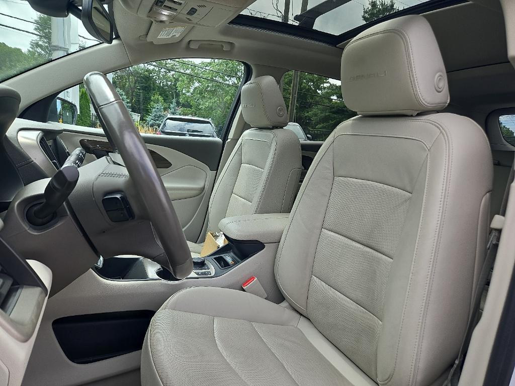 used 2020 GMC Terrain car, priced at $18,950