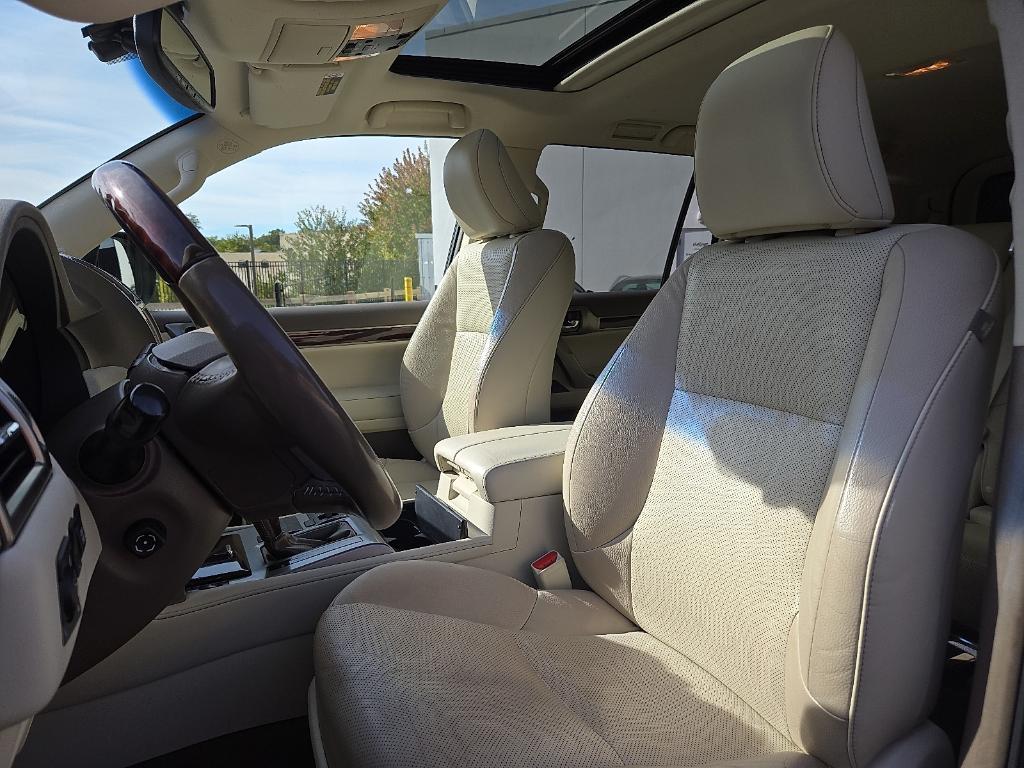 used 2019 Lexus GX 460 car, priced at $27,150