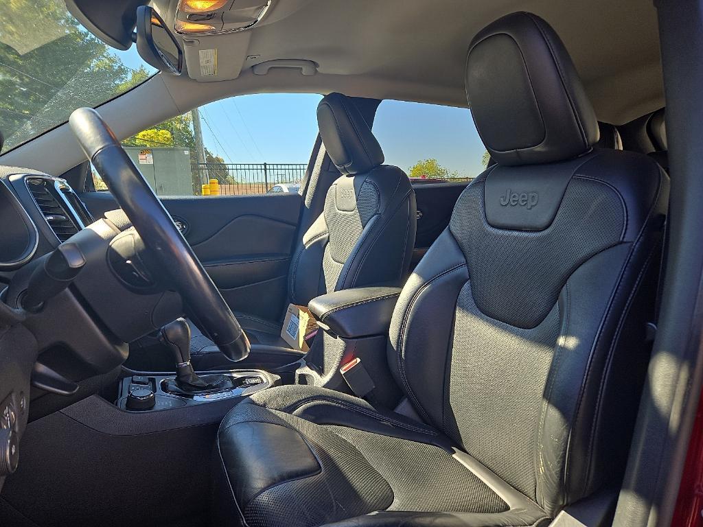 used 2019 Jeep Cherokee car, priced at $14,550