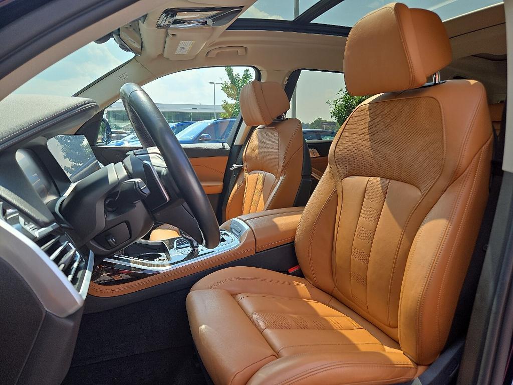 used 2021 BMW X7 car, priced at $37,950