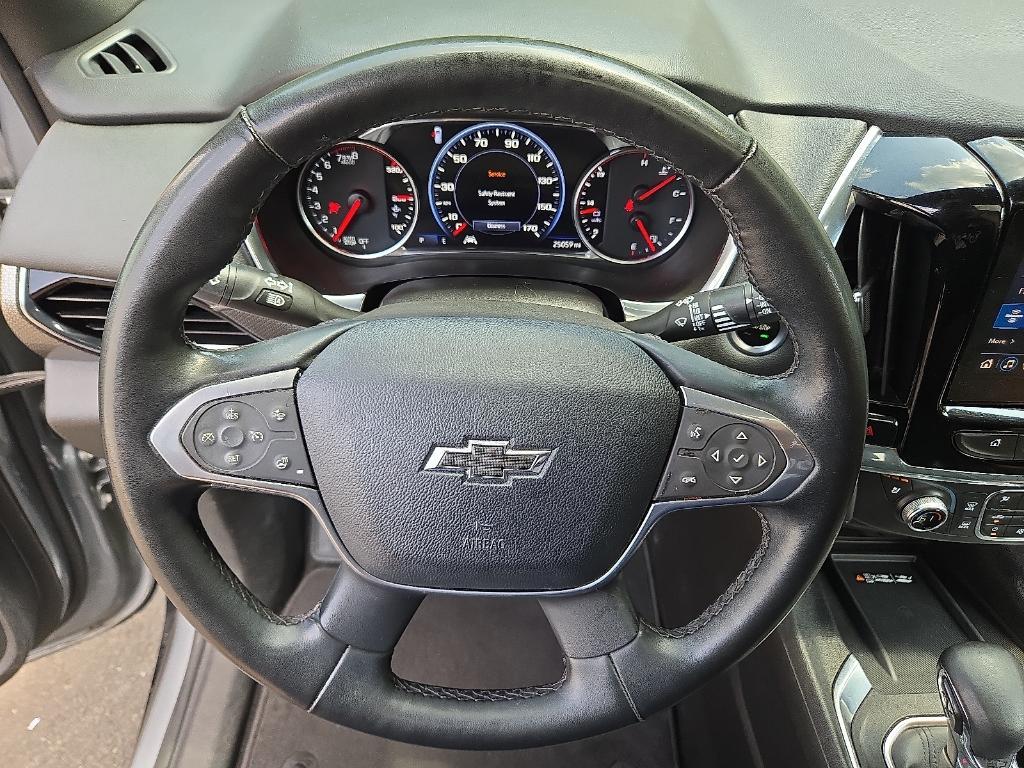 used 2023 Chevrolet Traverse car, priced at $38,950