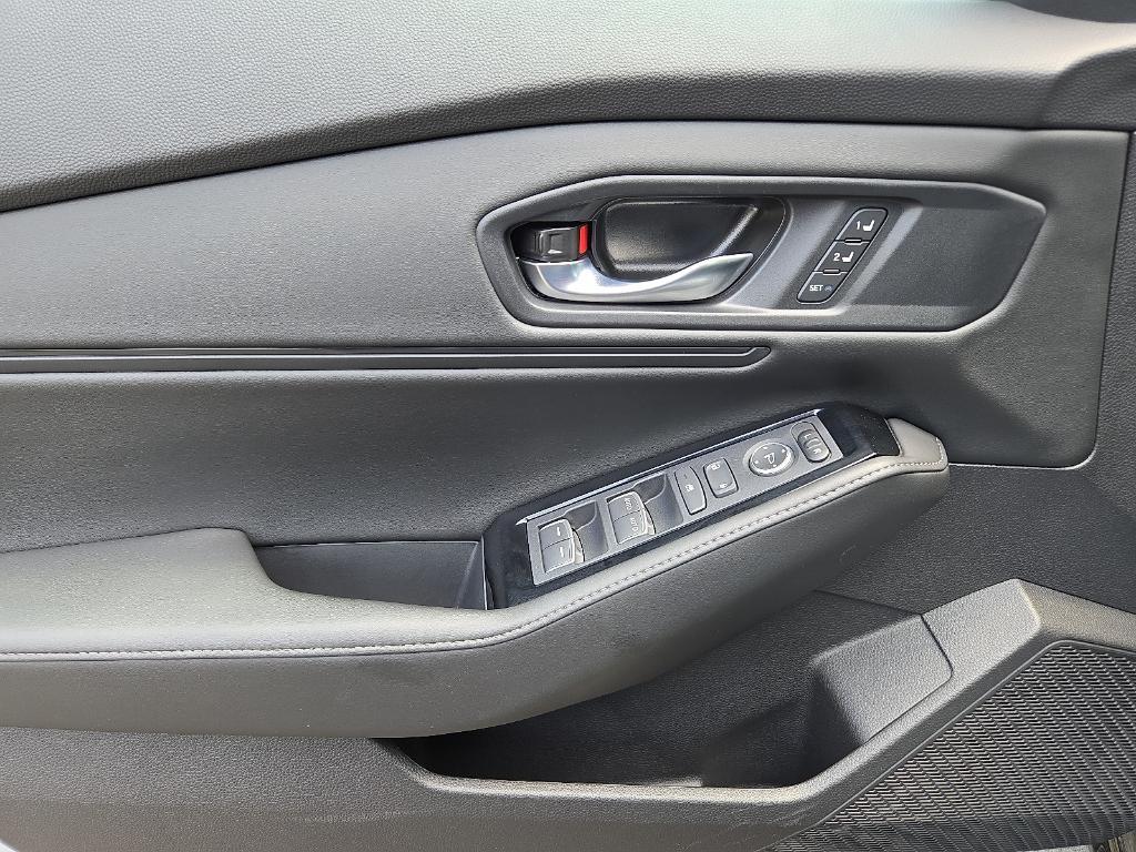 used 2023 Honda Accord Hybrid car, priced at $32,950