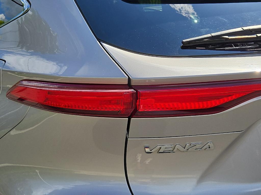 used 2022 Toyota Venza car, priced at $27,650