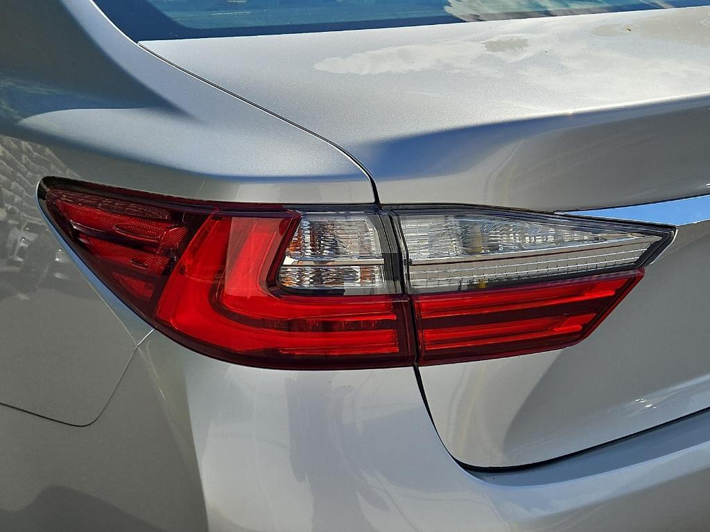 used 2016 Lexus ES 350 car, priced at $18,250