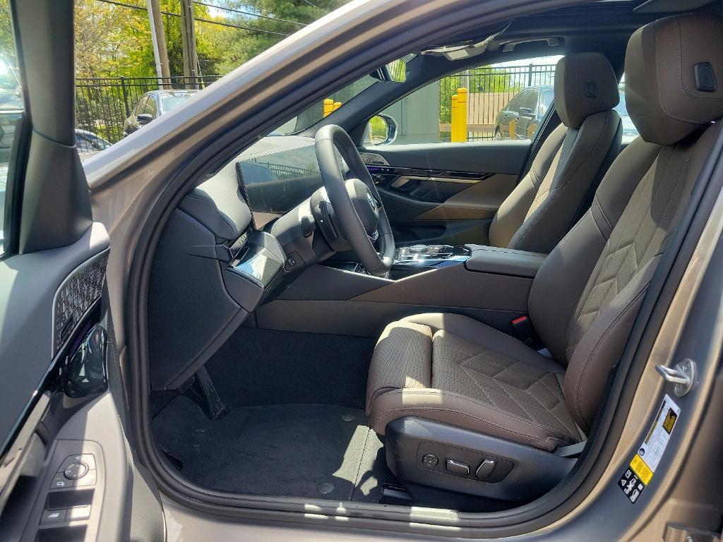 new 2024 BMW 530 car, priced at $66,145