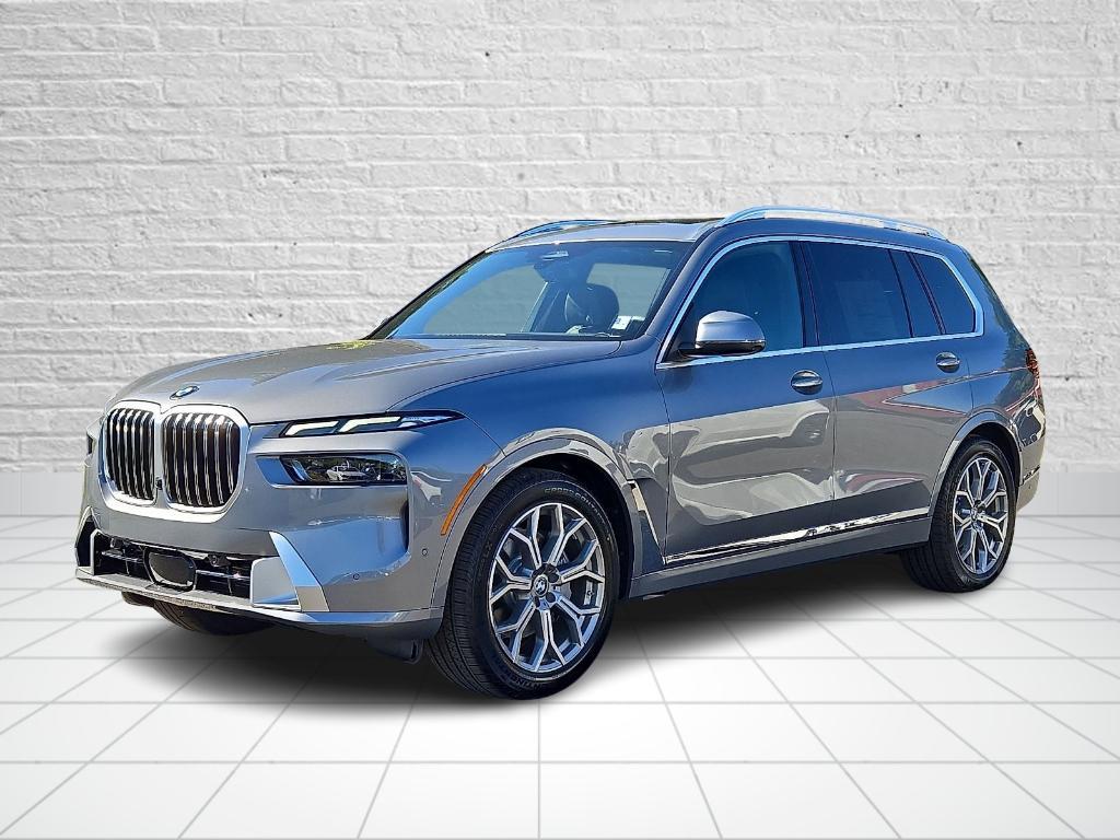 new 2026 BMW X7 car, priced at $93,680