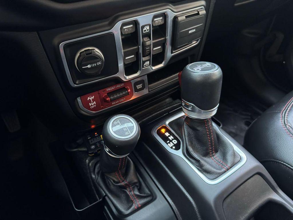 used 2019 Jeep Wrangler Unlimited car, priced at $28,995