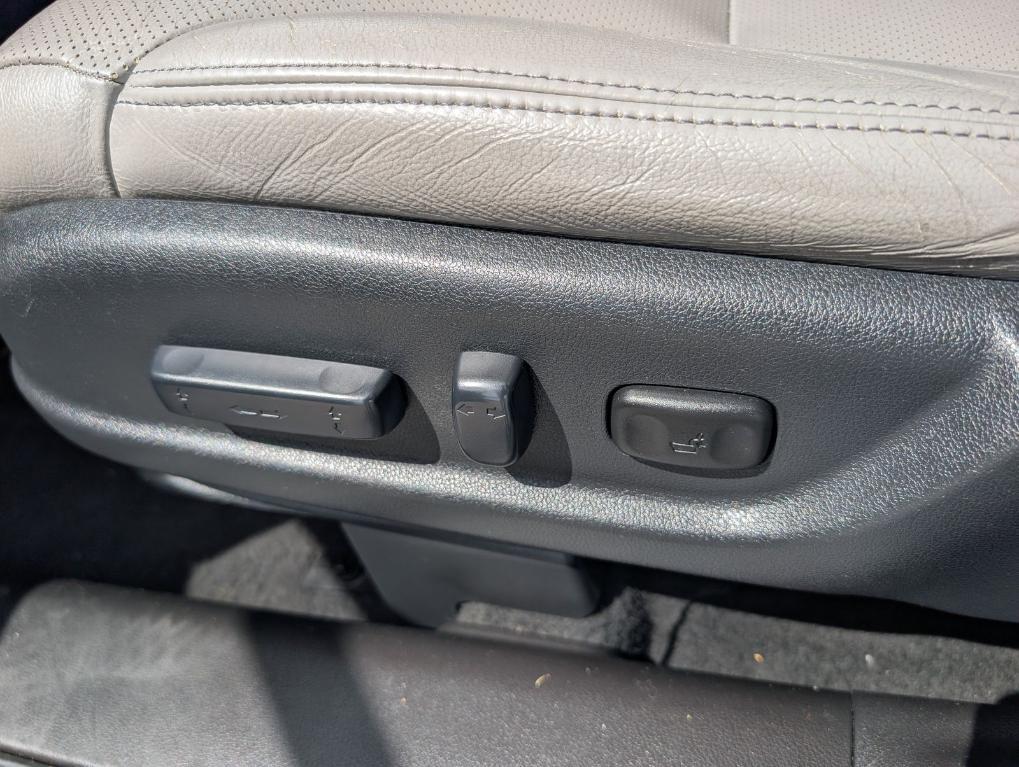 used 2015 Honda CR-V car, priced at $16,900