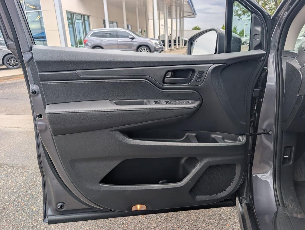 new 2026 Honda Odyssey car, priced at $44,290