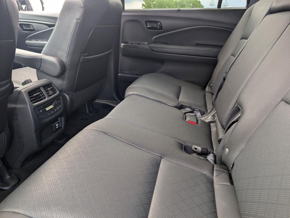 used 2022 Honda Passport car, priced at $34,500