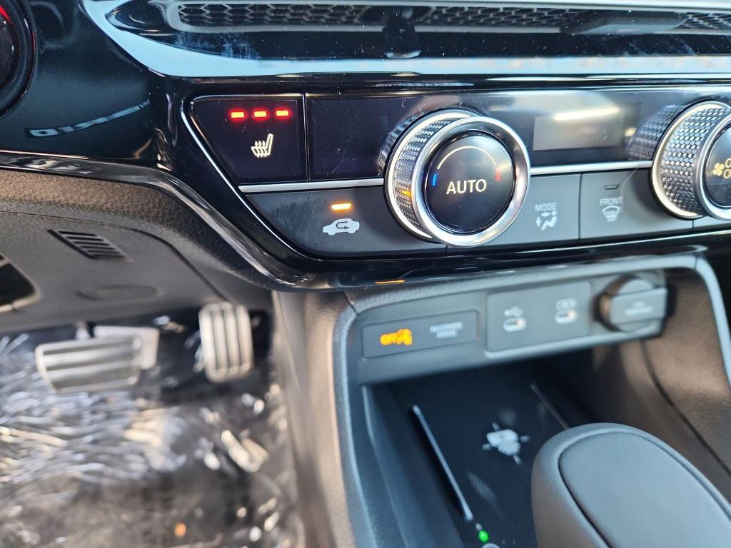 new 2026 Honda Civic Hybrid car, priced at $35,145