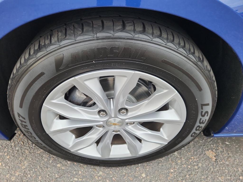 used 2023 Chevrolet Malibu car, priced at $18,900