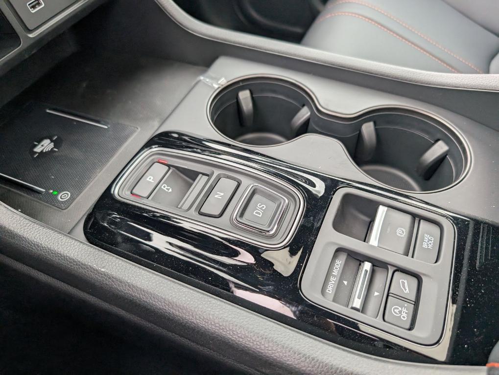 new 2025 Honda Pilot car, priced at $50,895