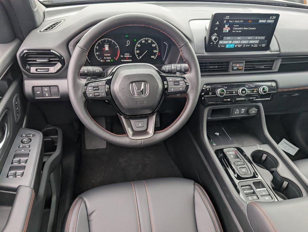 new 2025 Honda Pilot car, priced at $50,895
