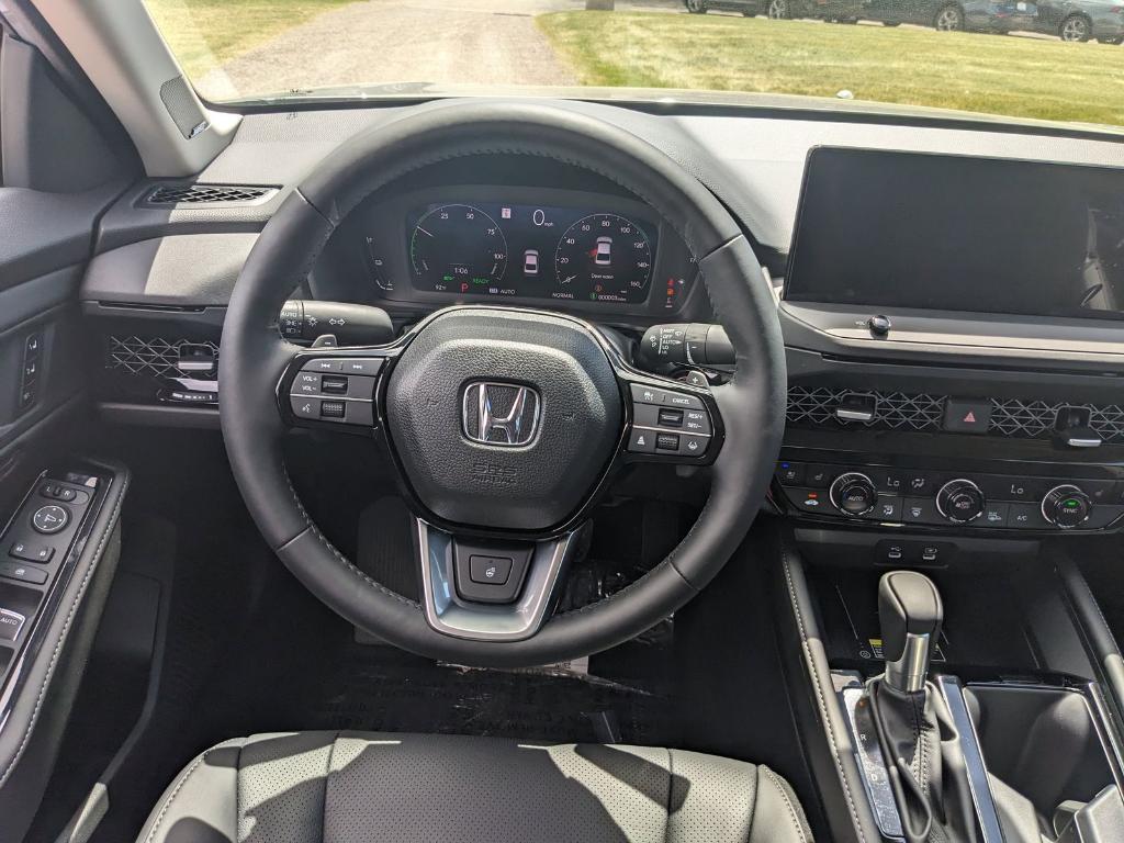 new 2025 Honda Accord Hybrid car, priced at $40,905