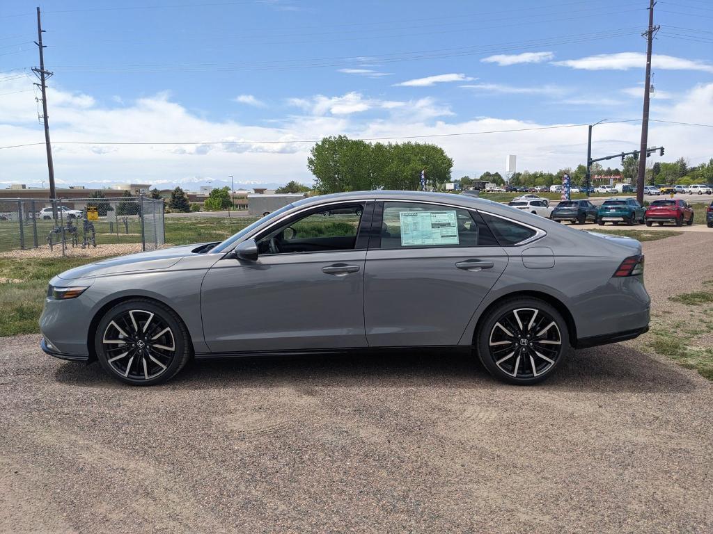 new 2025 Honda Accord Hybrid car, priced at $40,905