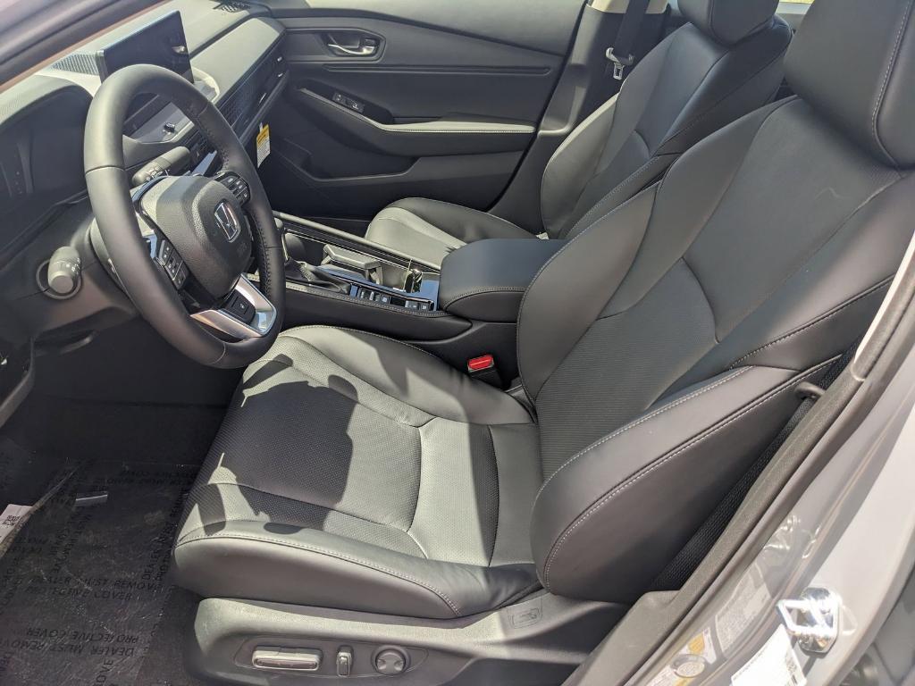 new 2025 Honda Accord Hybrid car, priced at $40,905