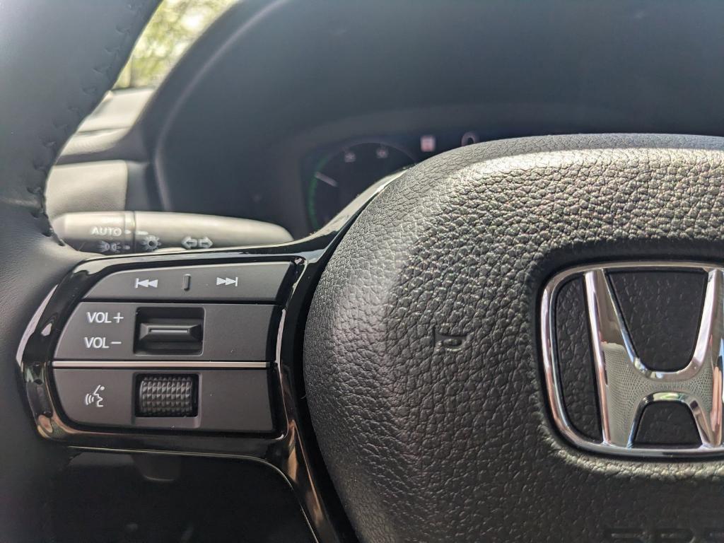 new 2025 Honda Accord Hybrid car, priced at $40,905