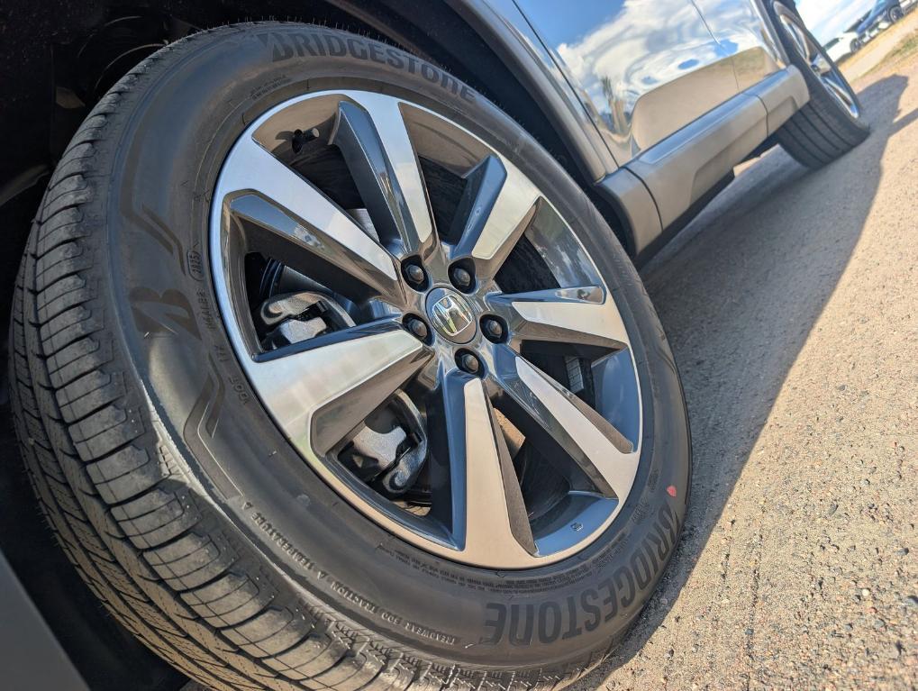 new 2025 Honda Pilot car, priced at $51,550