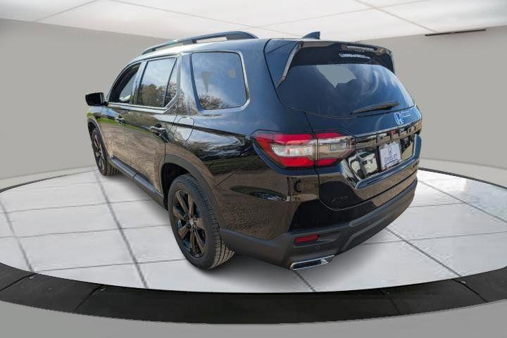 new 2025 Honda Pilot car, priced at $56,075