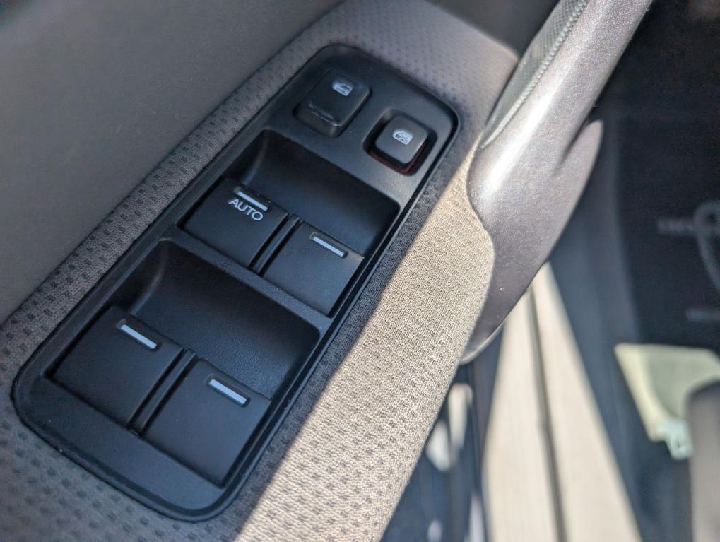 used 2008 Honda CR-V car, priced at $9,400