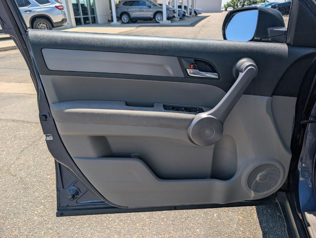 used 2008 Honda CR-V car, priced at $9,400