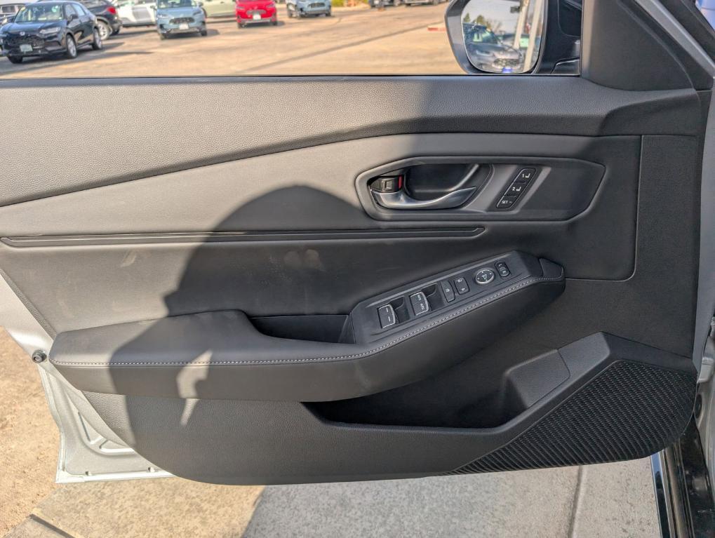 new 2025 Honda Accord Hybrid car, priced at $36,525