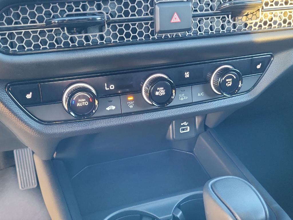 used 2025 Honda HR-V car, priced at $29,500