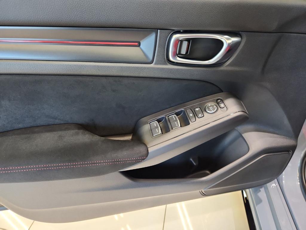 new 2025 Honda Civic Type R car, priced at $47,545