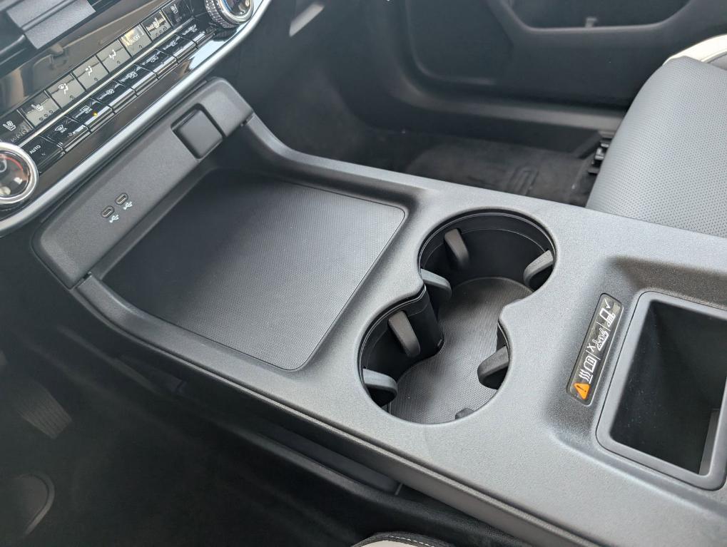 new 2025 Honda Prologue car, priced at $59,805