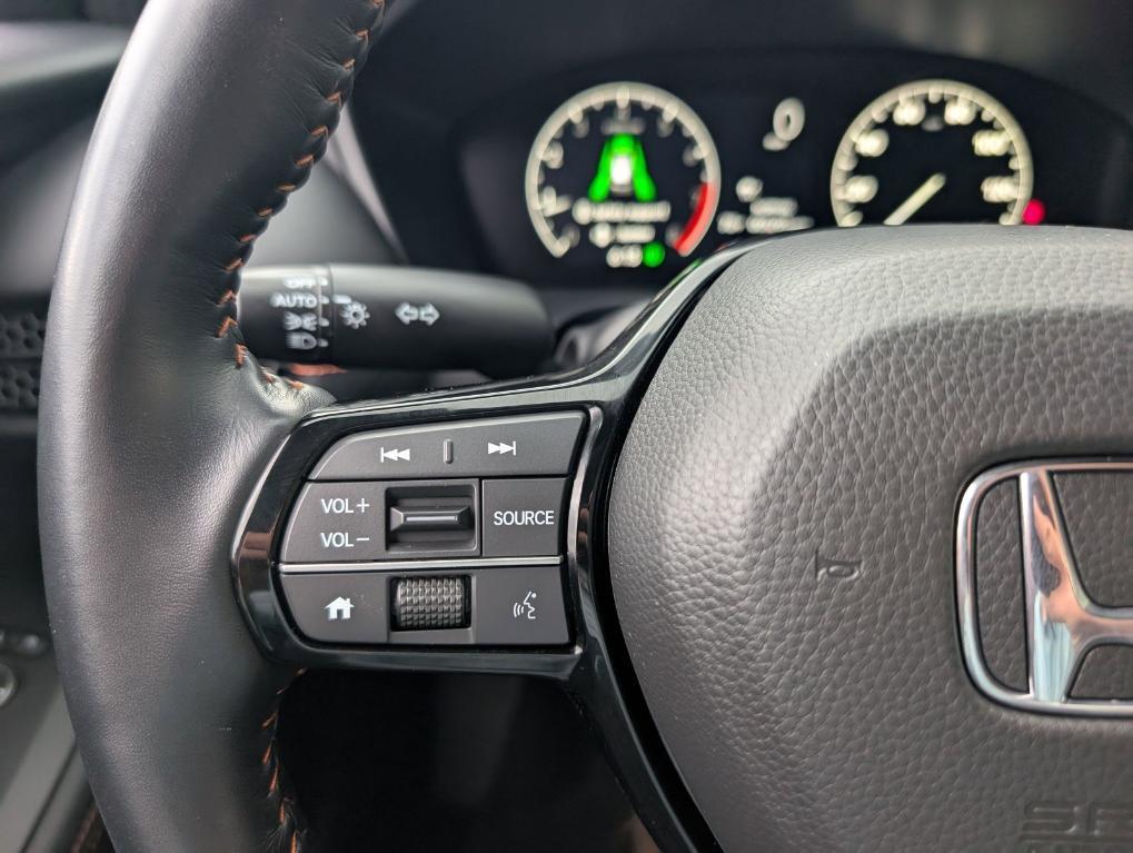 used 2025 Honda HR-V car, priced at $28,400