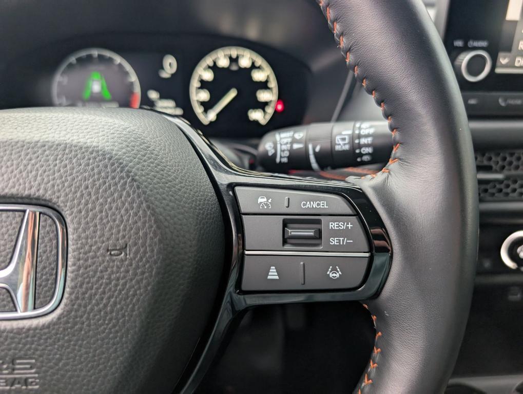used 2025 Honda HR-V car, priced at $28,400