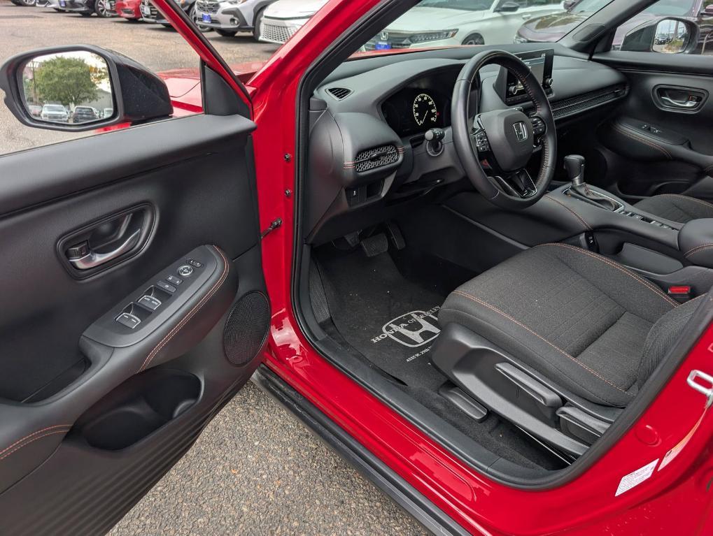 used 2025 Honda HR-V car, priced at $28,400