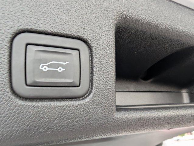 used 2023 Chevrolet Equinox car, priced at $25,500