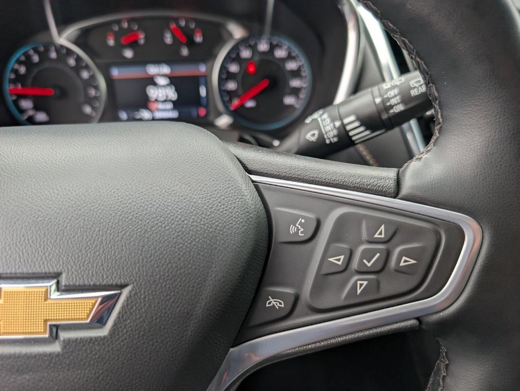 used 2023 Chevrolet Equinox car, priced at $24,200