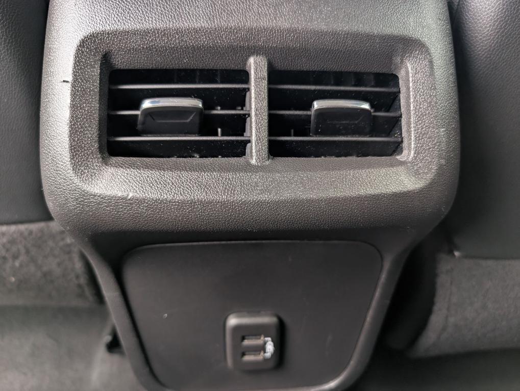 used 2023 Chevrolet Equinox car, priced at $24,200