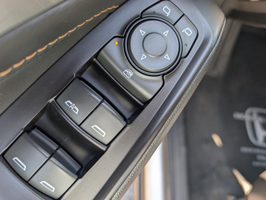 used 2020 Chevrolet Traverse car, priced at $21,900