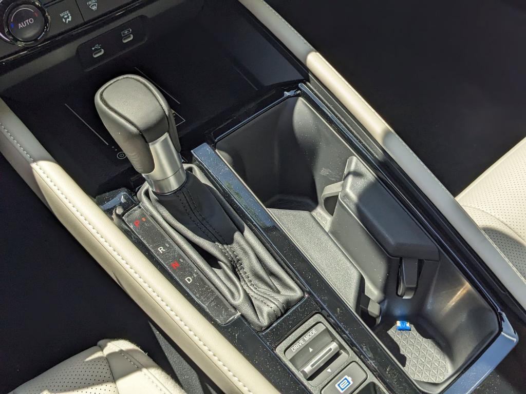 new 2025 Honda Accord Hybrid car, priced at $40,450