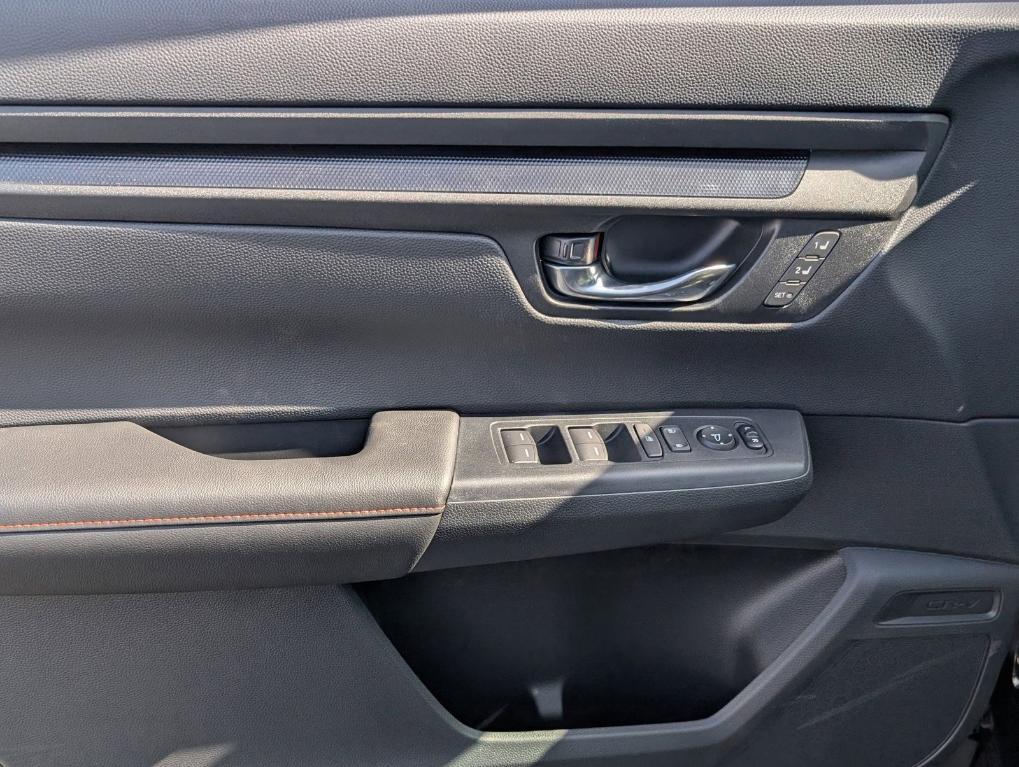 new 2025 Honda CR-V Hybrid car, priced at $40,545