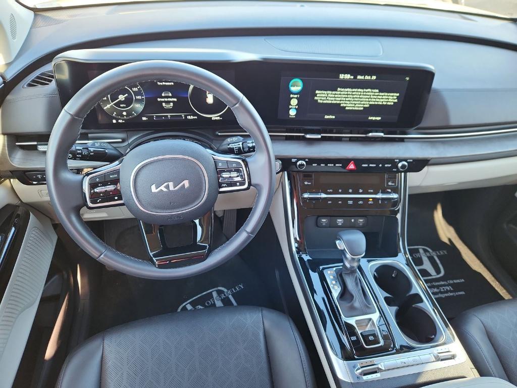 used 2024 Kia Carnival car, priced at $37,900