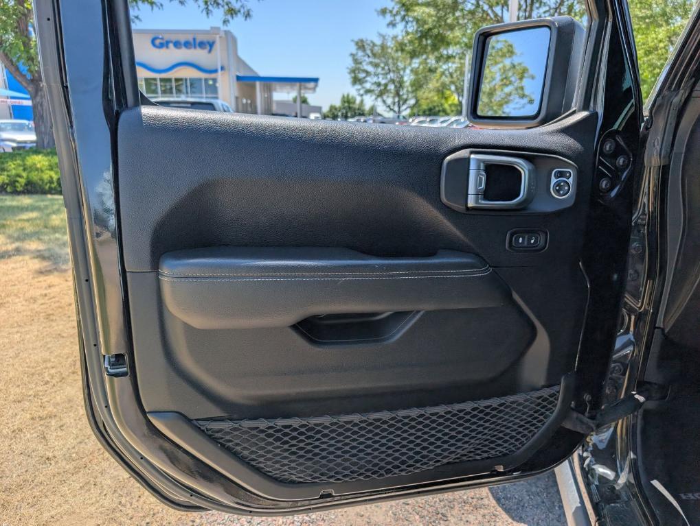 used 2019 Jeep Wrangler Unlimited car, priced at $26,500