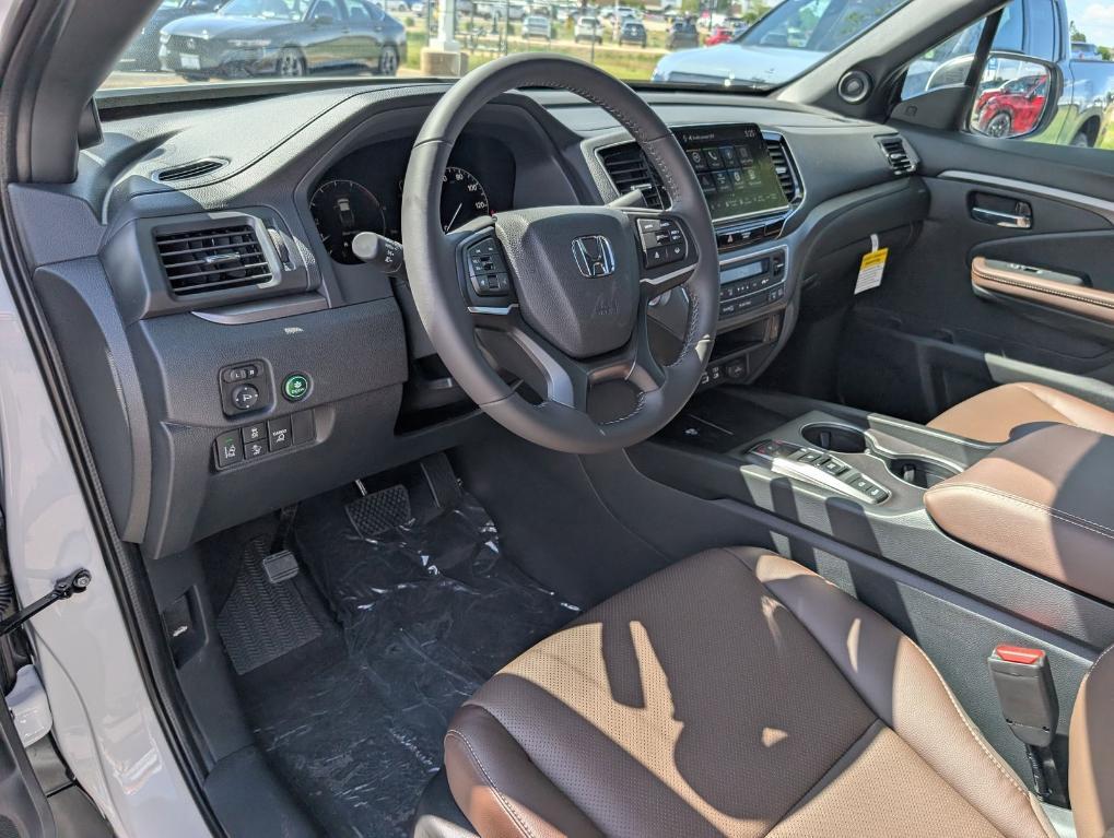 new 2025 Honda Ridgeline car, priced at $44,885