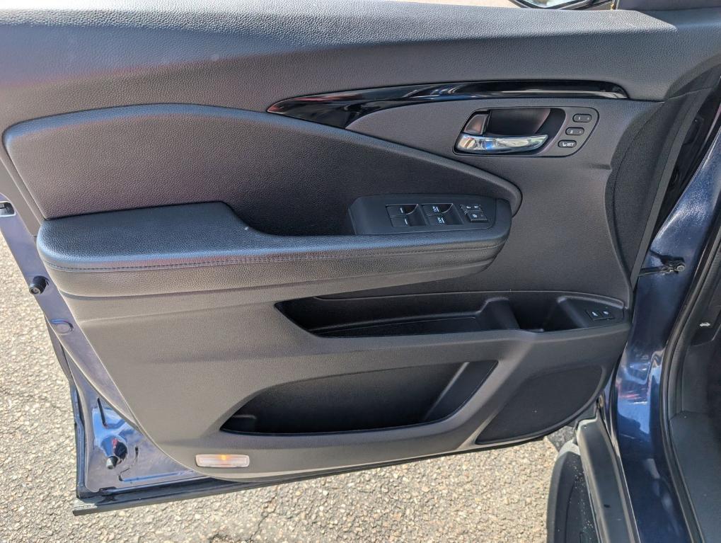 used 2021 Honda Passport car, priced at $28,400