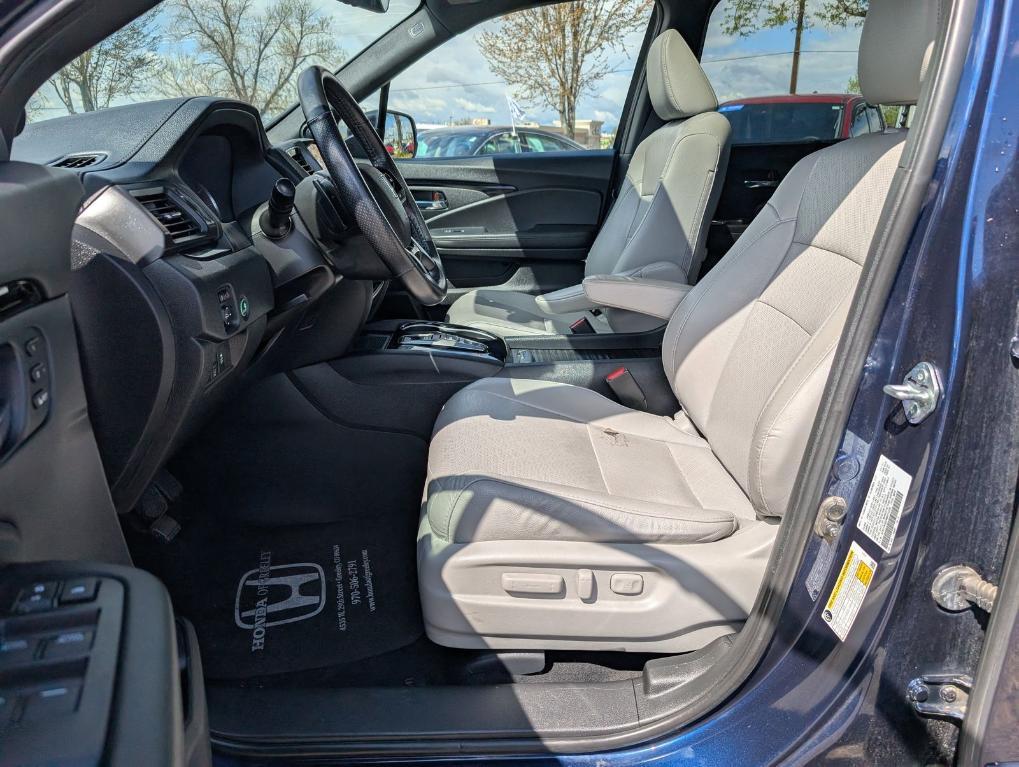 used 2021 Honda Passport car, priced at $28,400