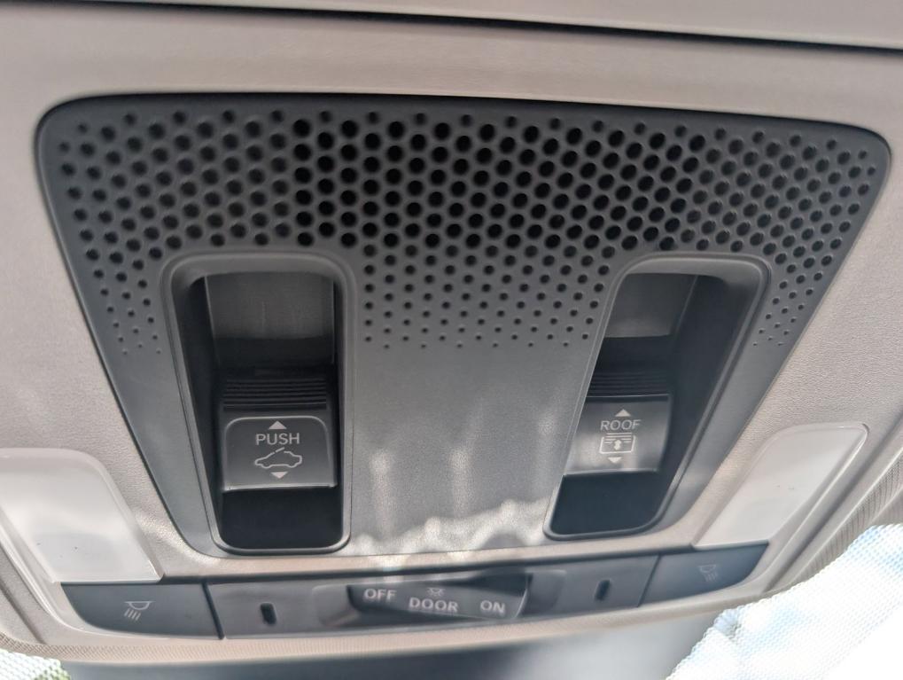 new 2025 Honda Pilot car, priced at $51,095